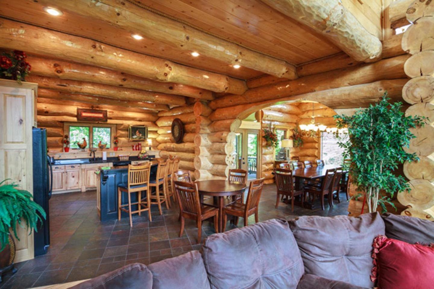 Big Bear Ridge - Breathtaking Mountain Views And Private Forest Scenes In Amazing Large Log Сasa de vacaciones